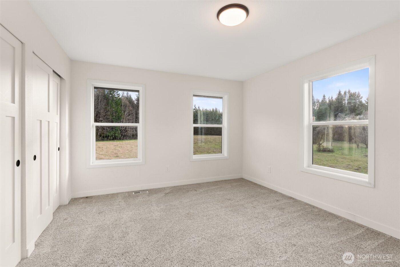 210 West Wishkah Road , Aberdeen, WA 98520