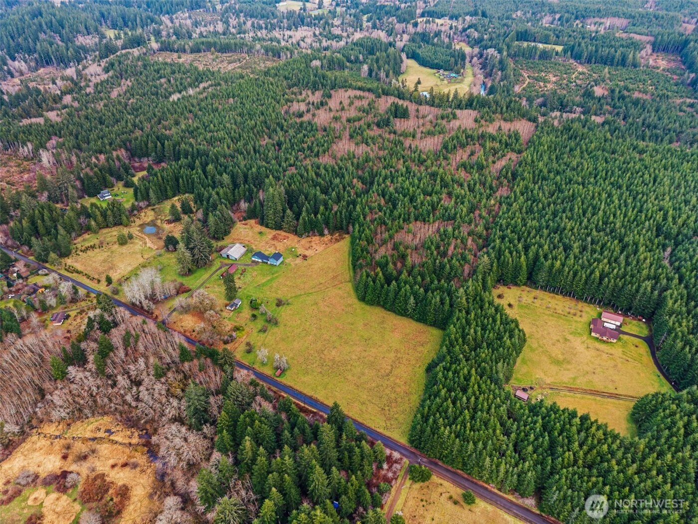 210 West Wishkah Road , Aberdeen, WA 98520