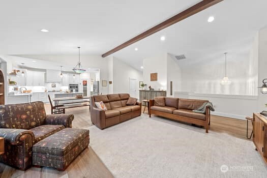 10218 45th Street E, Edgewood, WA 98372