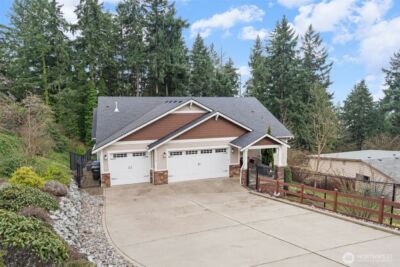 10218 45th Street E, Edgewood, WA 98372 - Photo 2