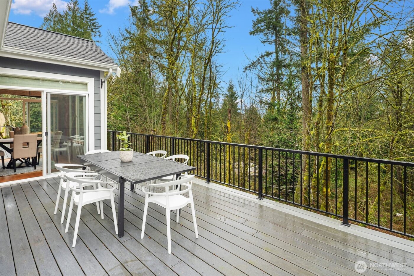 12025 210th Place SE, Issaquah, WA 98027