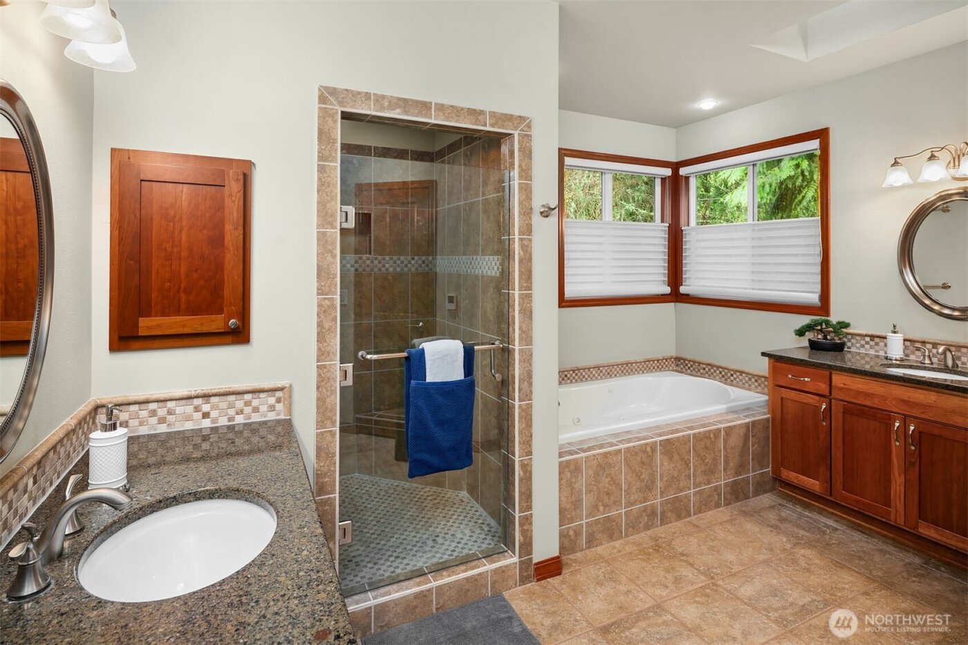 12025 210th Place SE, Issaquah, WA 98027