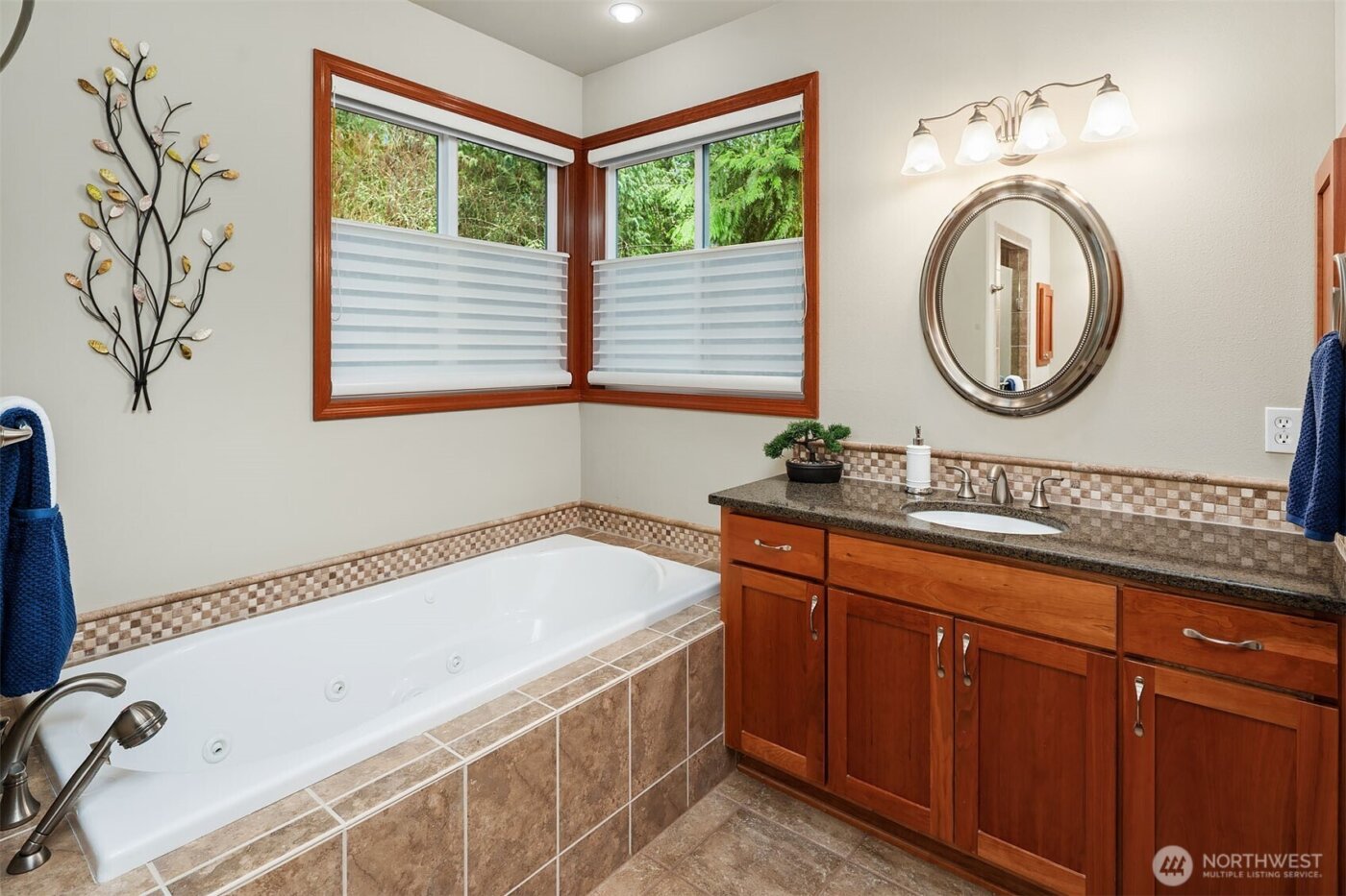 12025 210th Place SE, Issaquah, WA 98027