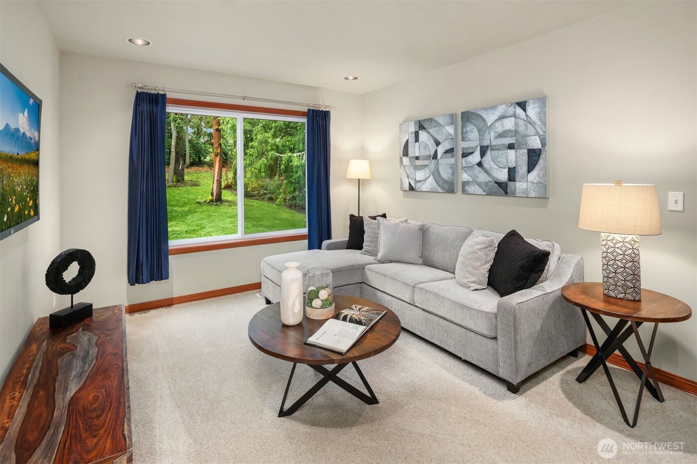 12025 210th Place SE, Issaquah, WA 98027