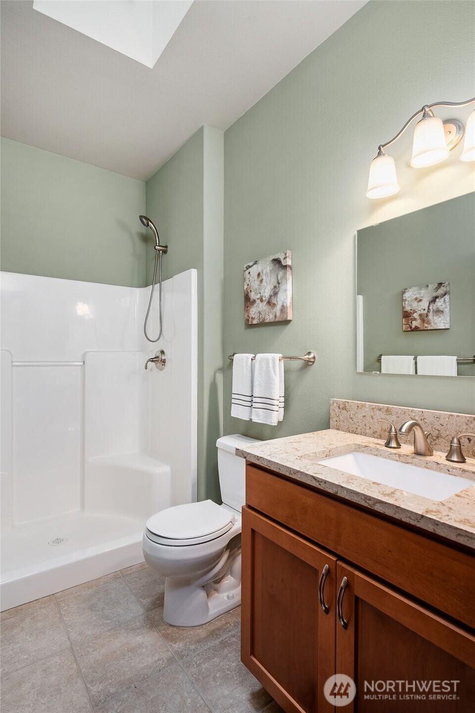 12025 210th Place SE, Issaquah, WA 98027