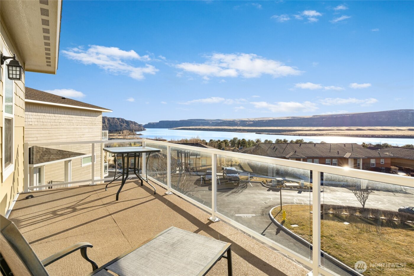 9205 Red Cliff Drive NW #B50, Quincy, WA 98828