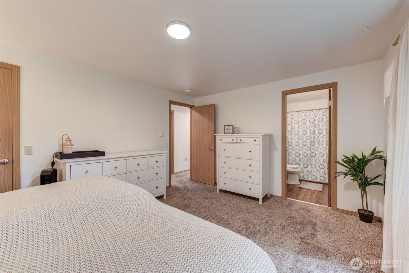 7910 E Glen Drive , Everett, WA 98203