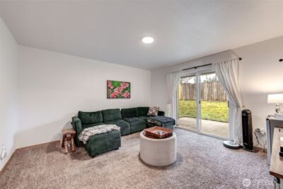 7910 E Glen Drive , Everett, WA 98203 - Photo 33