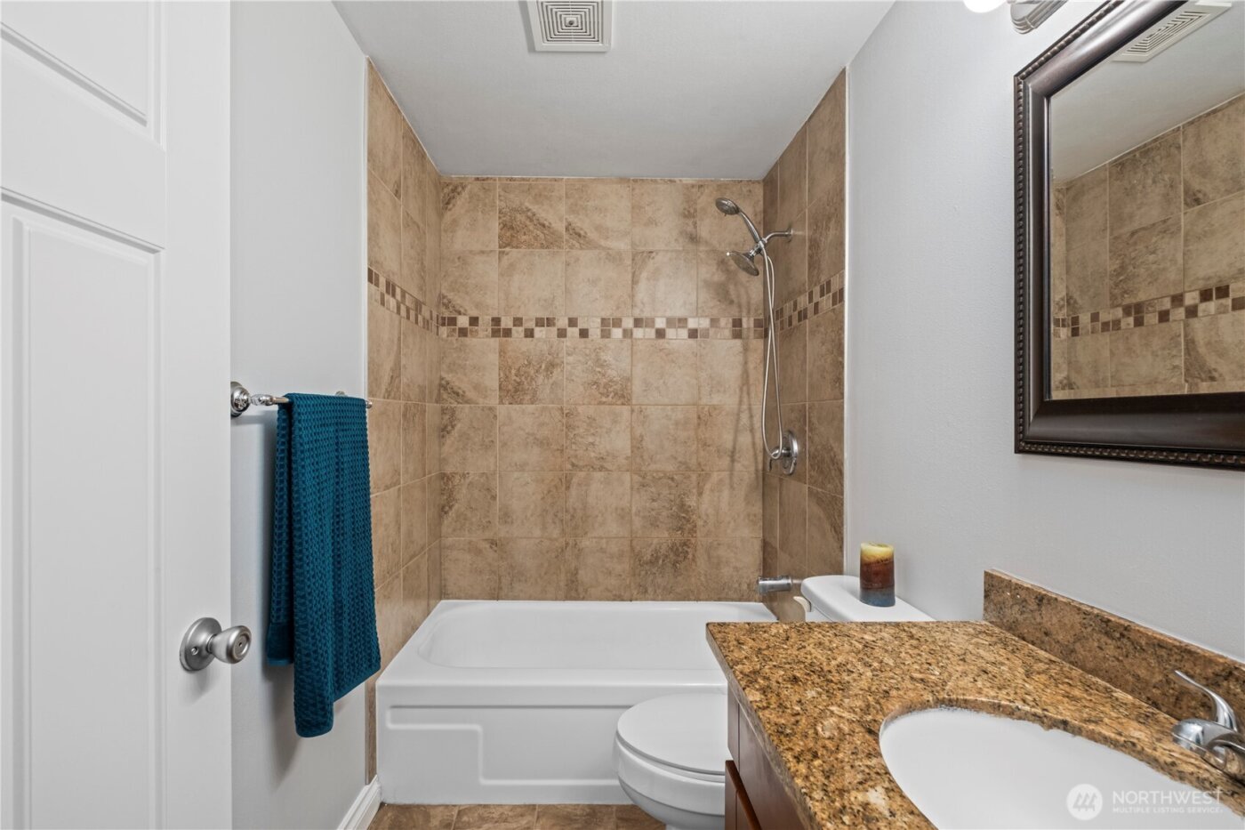 1123 SW 144 Street , Burien, WA 98166