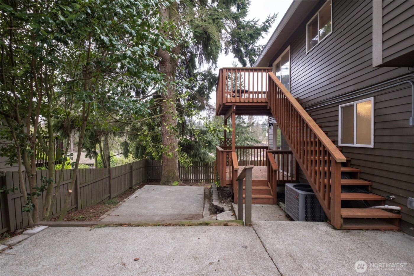 1123 SW 144 Street , Burien, WA 98166