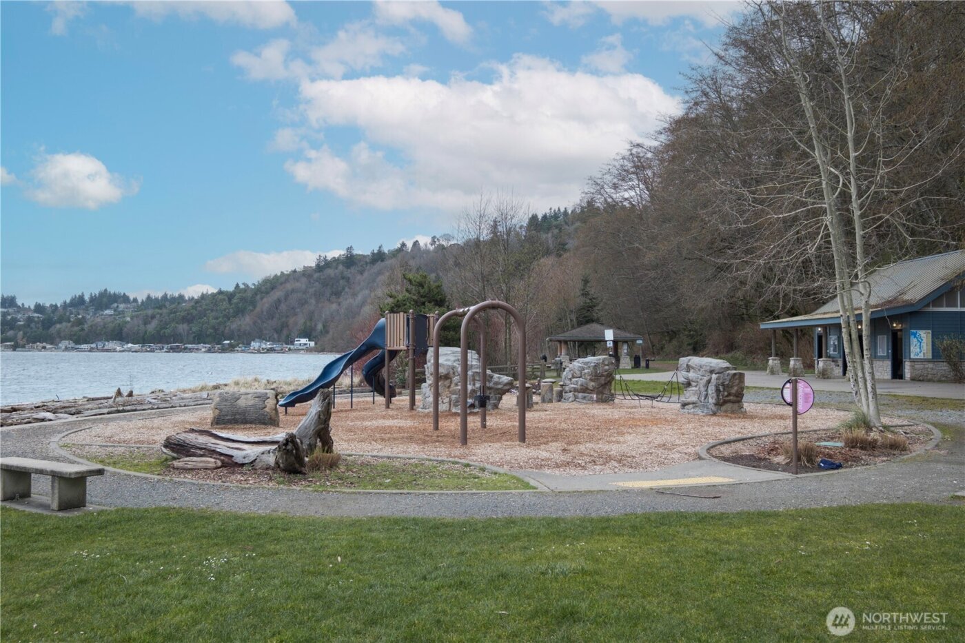 1123 SW 144 Street , Burien, WA 98166