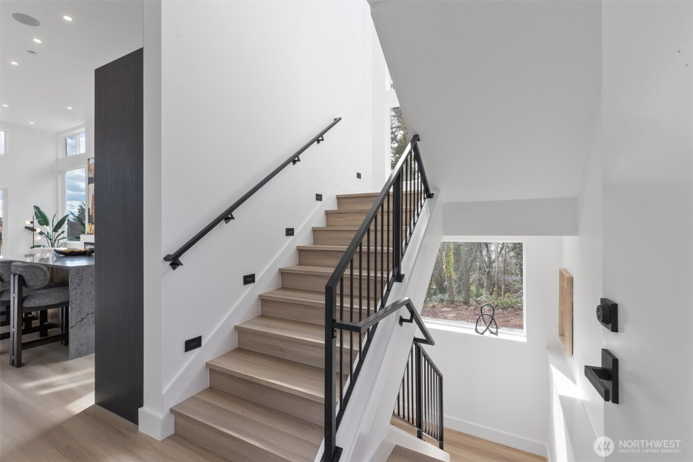 11905 89th Avenue NE, Kirkland, WA 98034