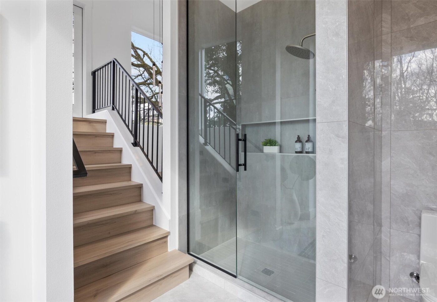 11905 89th Avenue NE, Kirkland, WA 98034