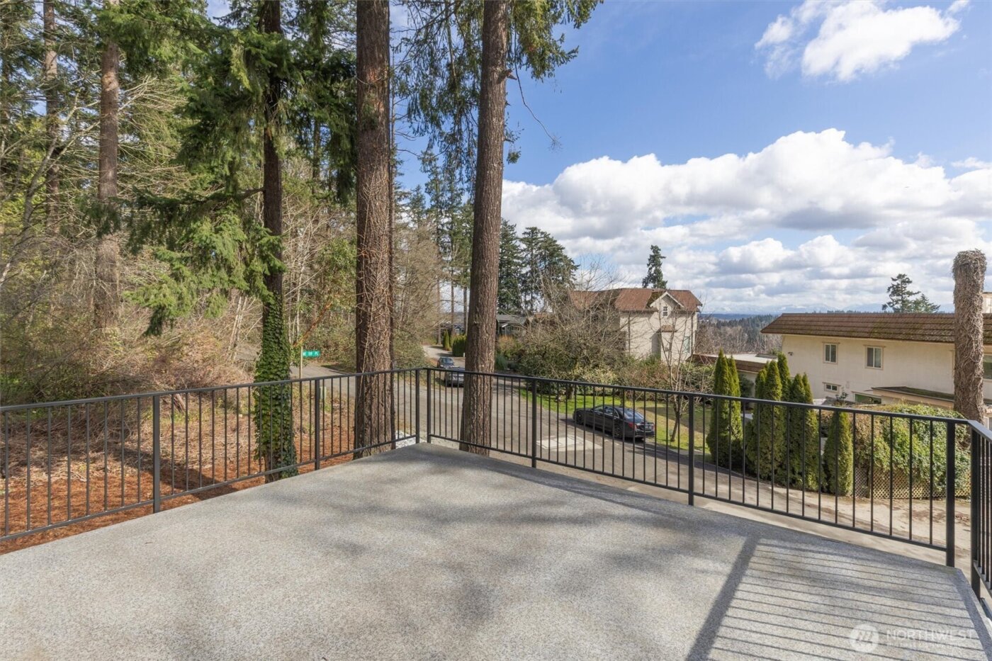 11905 89th Avenue NE, Kirkland, WA 98034