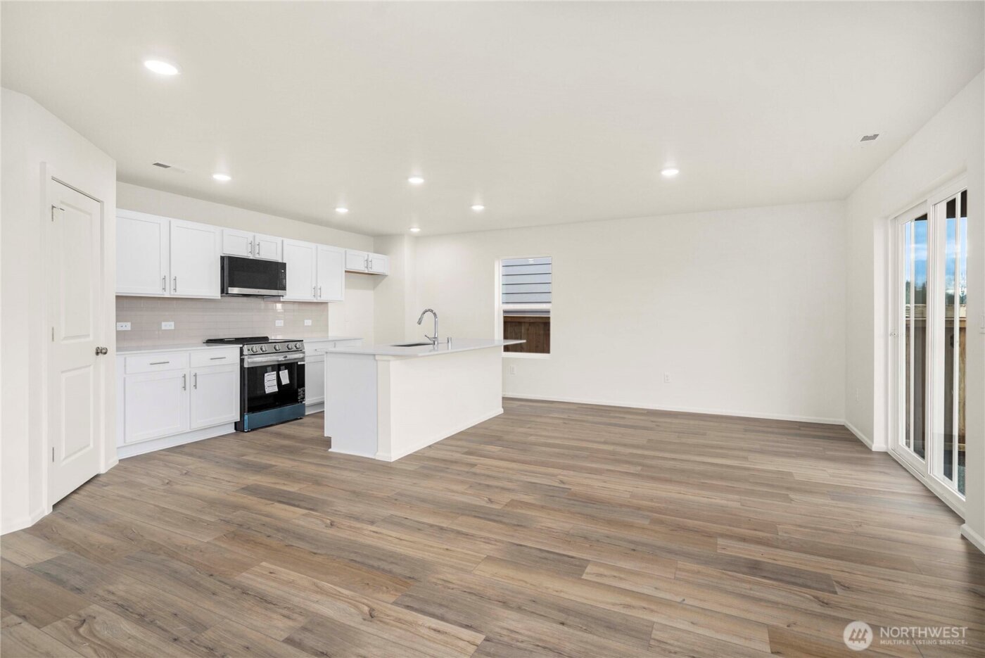 1379 Salzer Creek Drive , Centralia, WA 98531