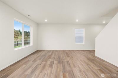 685 Salzer Creek Drive , Centralia, WA 98531 - Photo 9