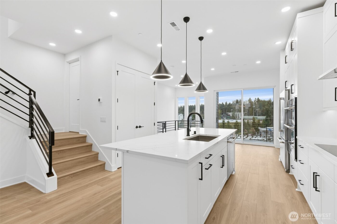 18805 99th Court NE #C, Bothell, WA 98011