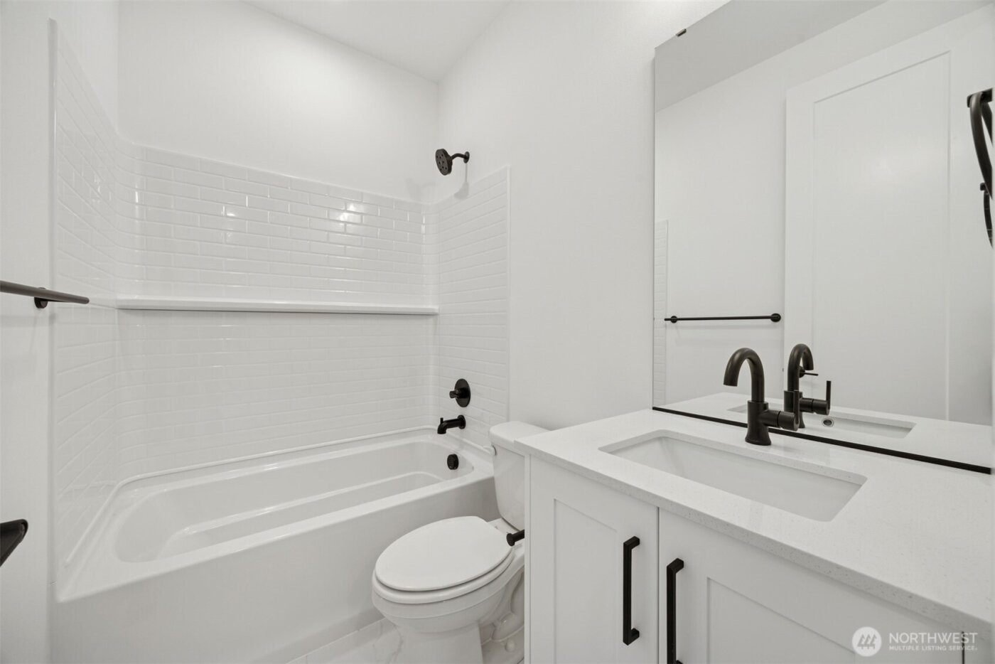 18814 99th Court NE #B, Bothell, WA 98011