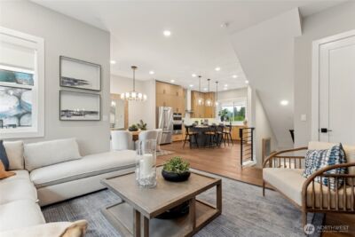 18814 99th Court NE #B, Bothell, WA 98011