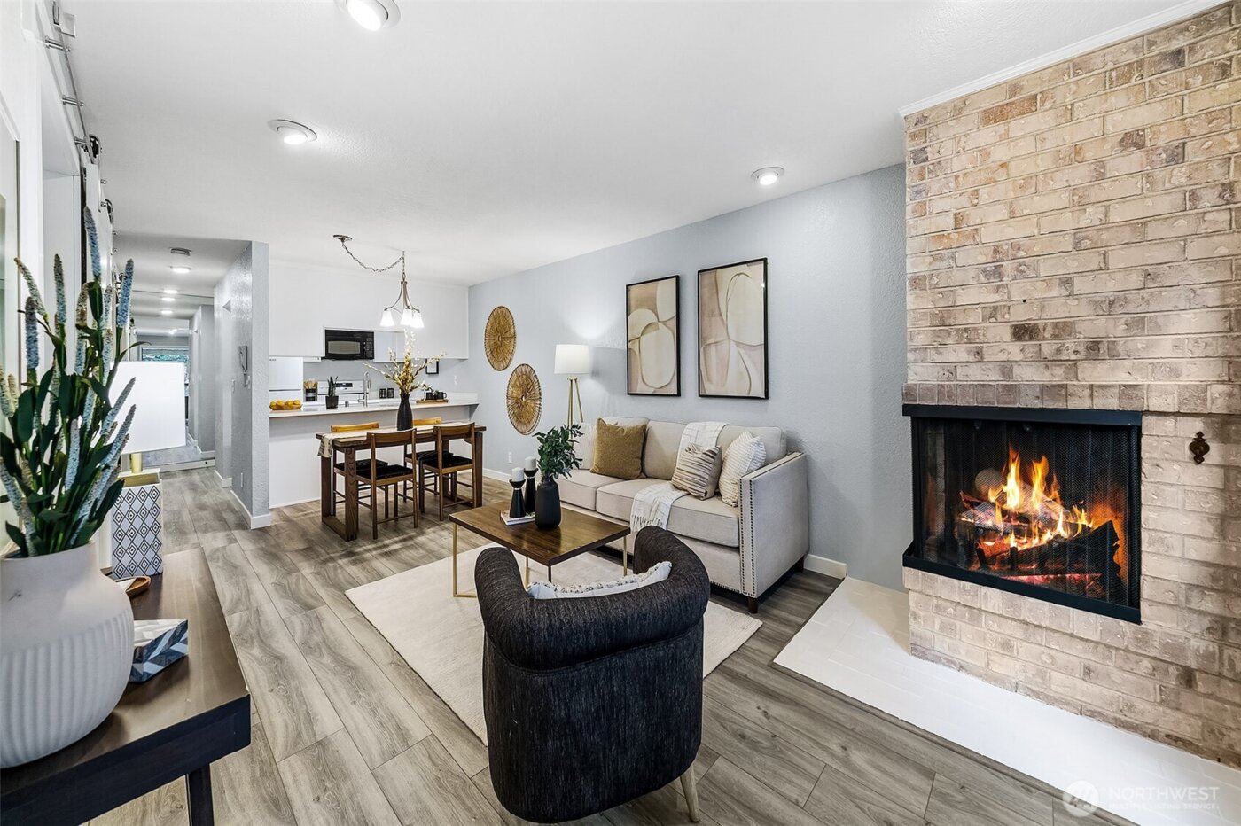 8515 242nd Street SW #103, Edmonds, WA 98026