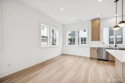 18805 99th Court NE #E, Bothell, WA 98011 - Photo 14