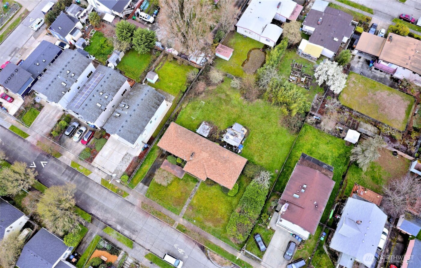 4422 S Myrtle Street , Seattle, WA 98118