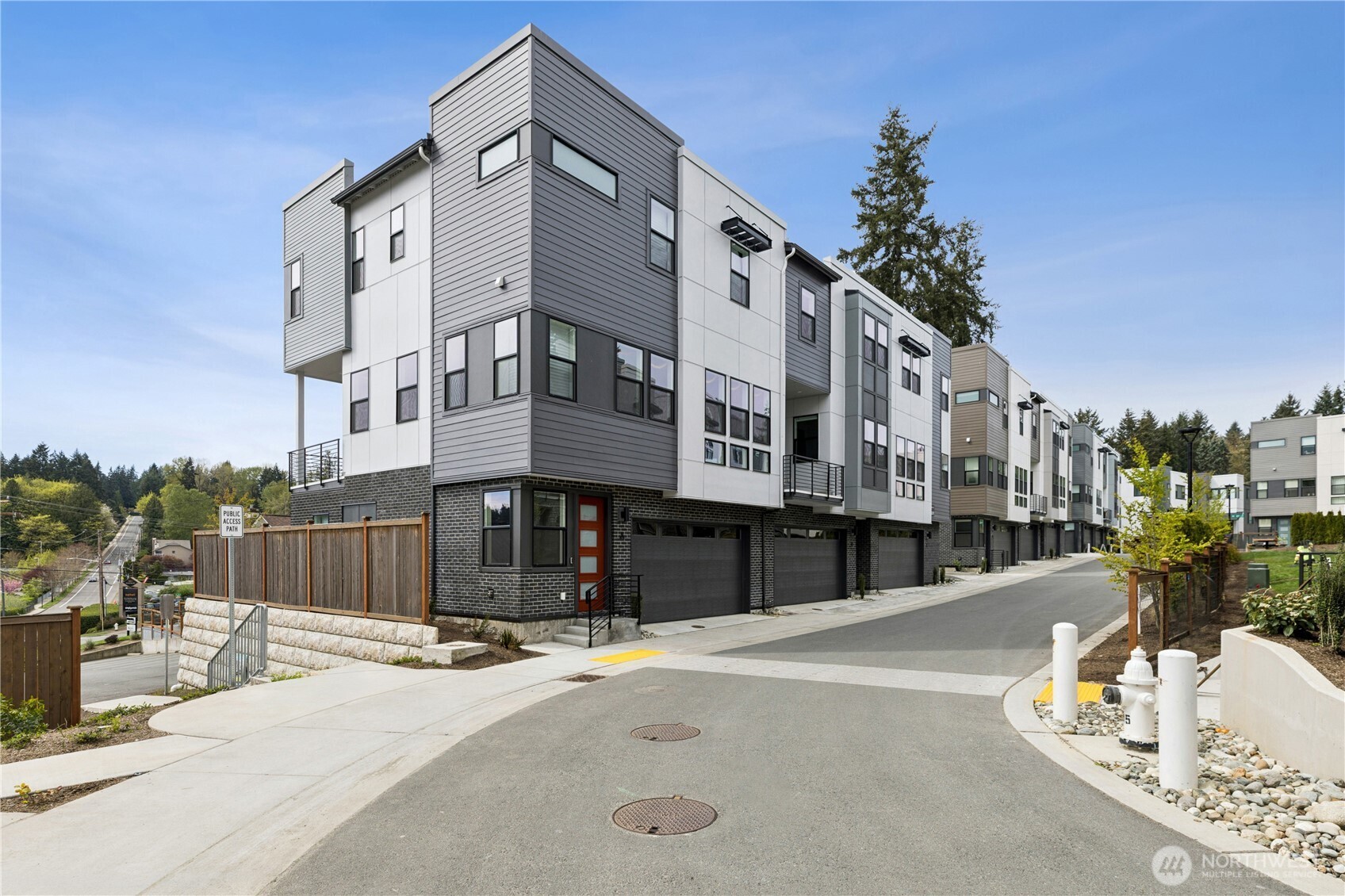 18809 99th Place NE #B, Bothell, WA 98011