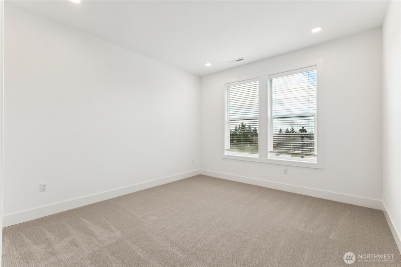 8509 137th Avenue SE, Newcastle, WA 98059