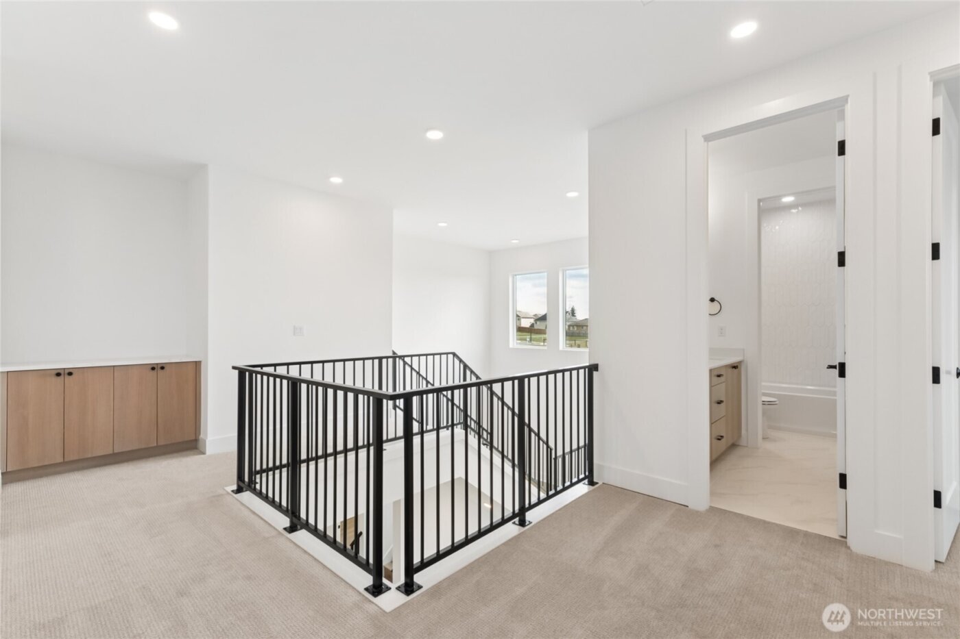 8509 137th Avenue SE, Newcastle, WA 98059