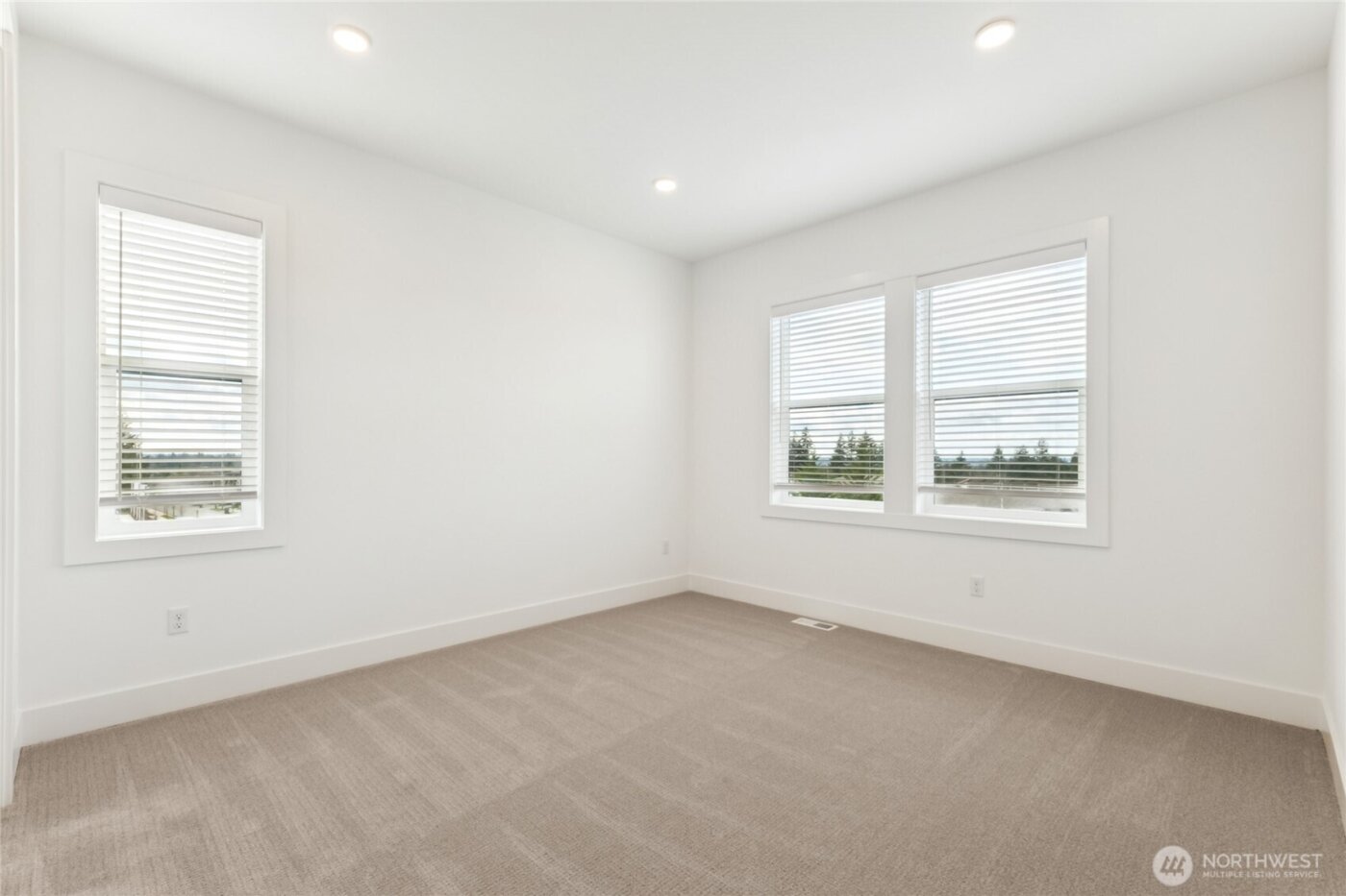 8509 137th Avenue SE, Newcastle, WA 98059