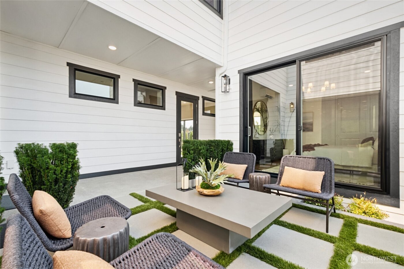 13796 SE 85th Street , Newcastle, WA 98059