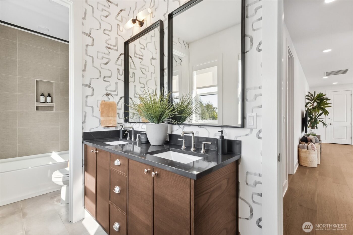 13796 SE 85th Street , Newcastle, WA 98059