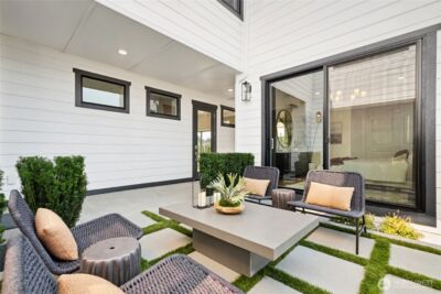 13796 SE 85th Street , Newcastle, WA 98059 - Photo 2