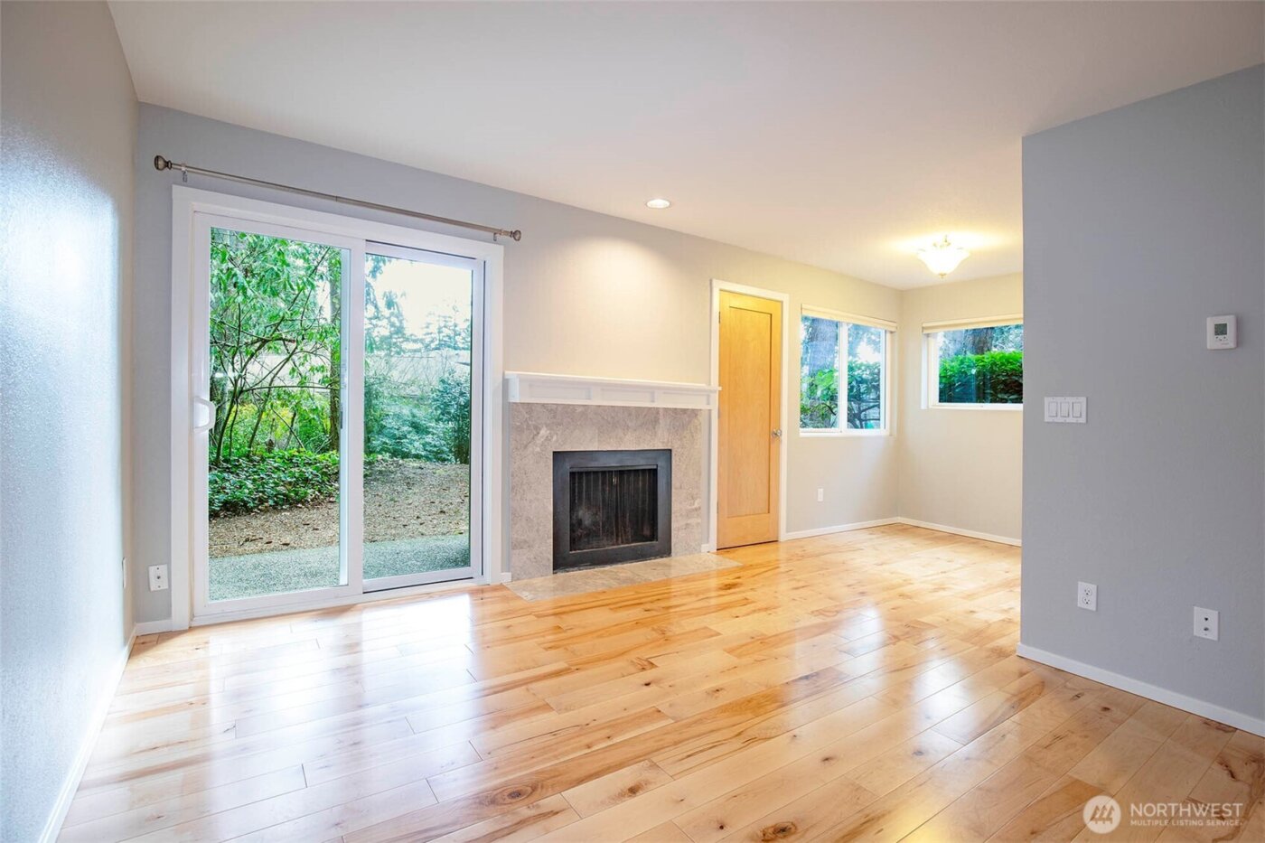 3041 127th Place SE #G12, Bellevue, WA 98005