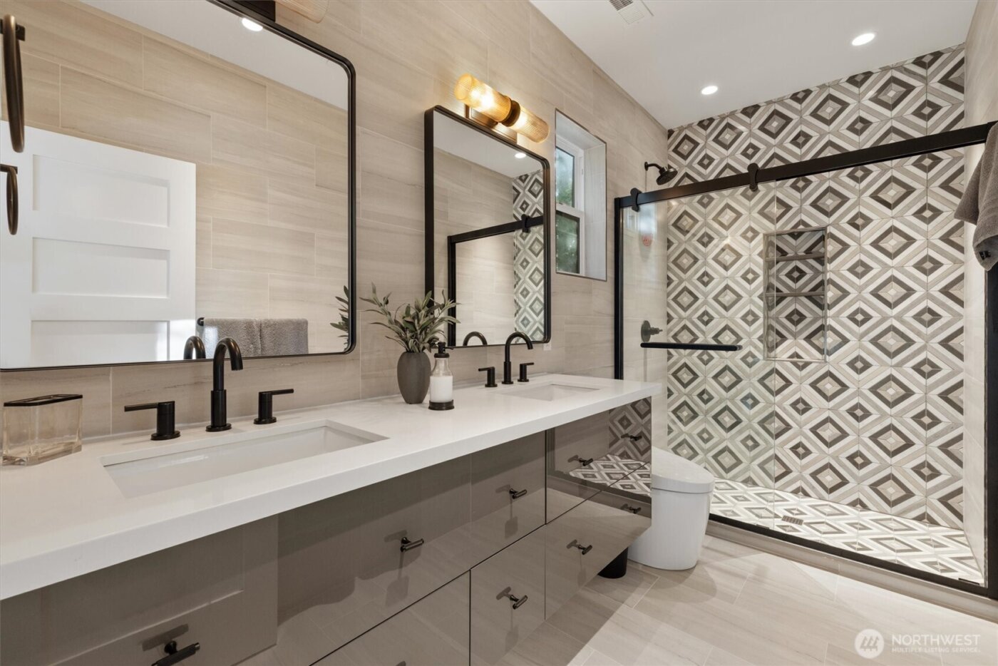 14435 Bear Creek Road NE, Woodinville, WA 98077