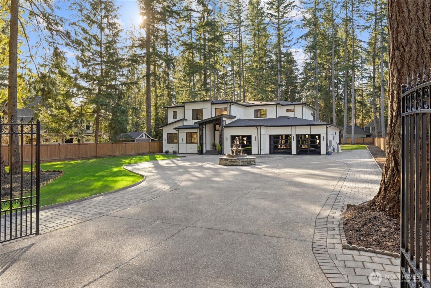 14435 Bear Creek Road NE, Woodinville, WA 98077