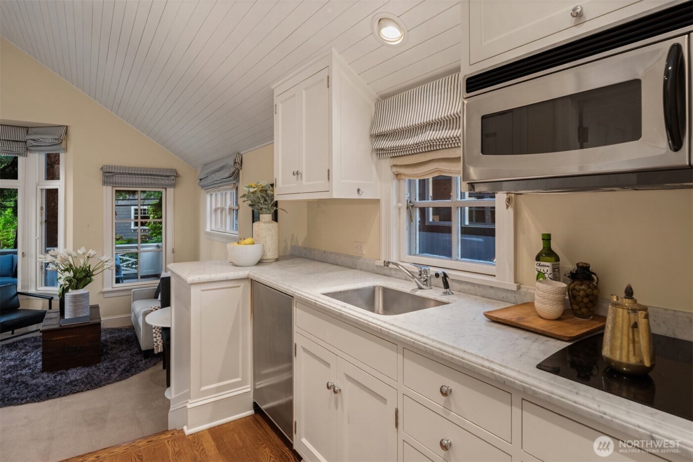 1617 Federal Avenue E, Seattle, WA 98102