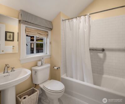 1617 Federal Avenue E, Seattle, WA 98102 - Photo 31