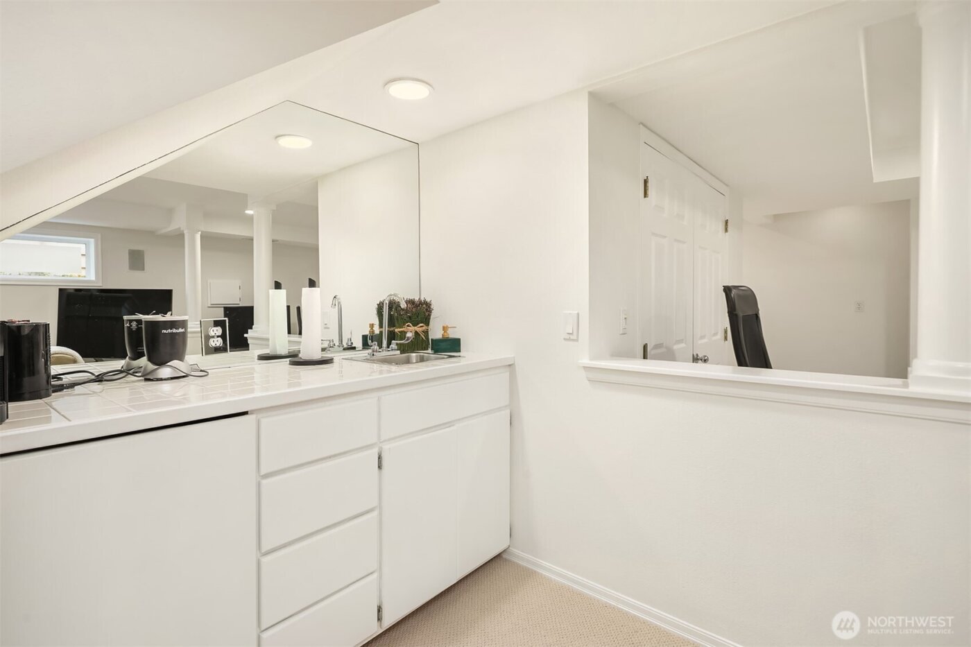 4721 45th Avenue NE, Seattle, WA 98105