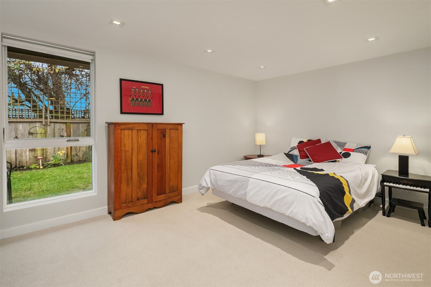 4721 45th Avenue NE, Seattle, WA 98105