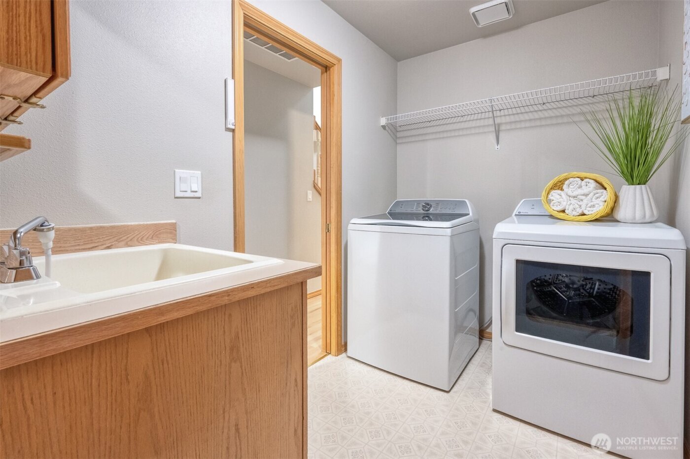 4660 244th Place SE, Sammamish, WA 98029