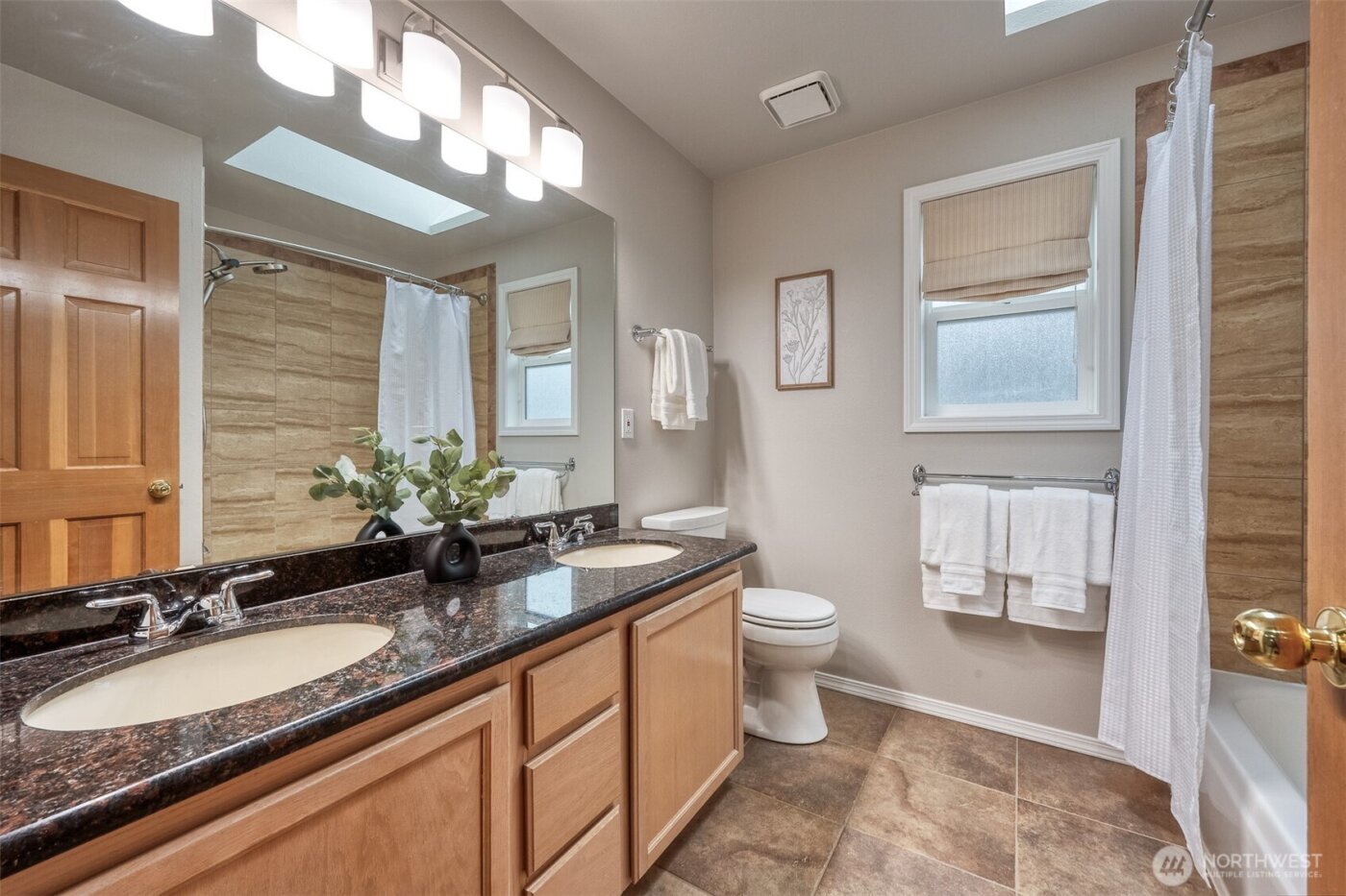 4660 244th Place SE, Sammamish, WA 98029