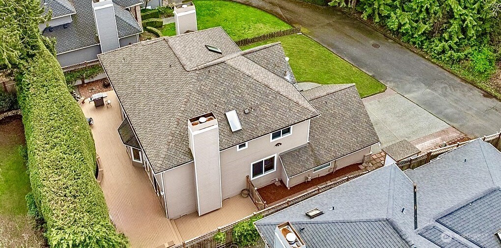 4660 244th Place SE, Sammamish, WA 98029