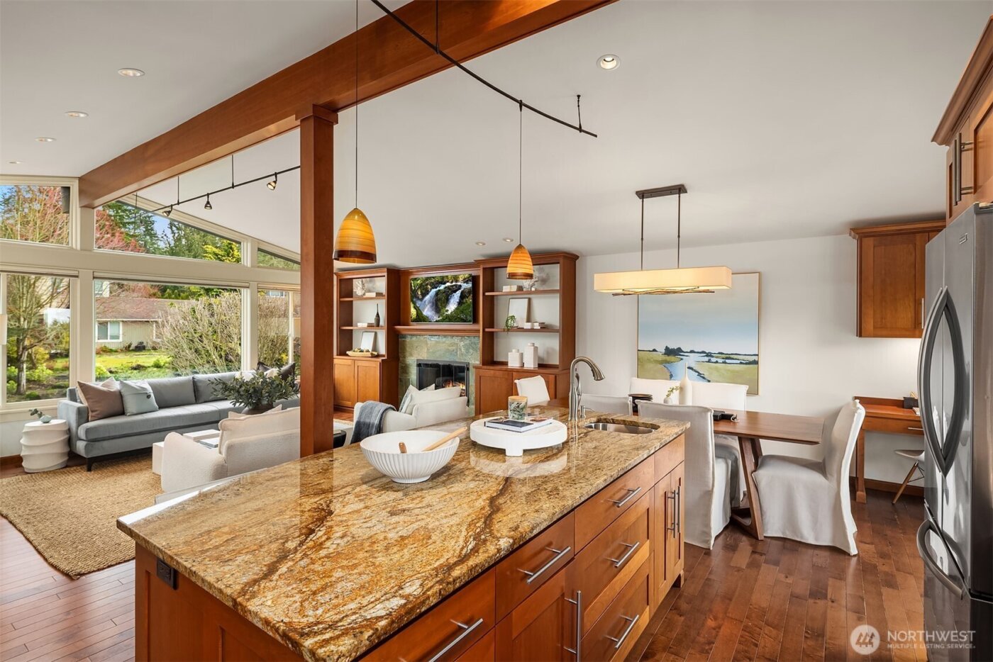 5829 112th Place NE, Kirkland, WA 98033