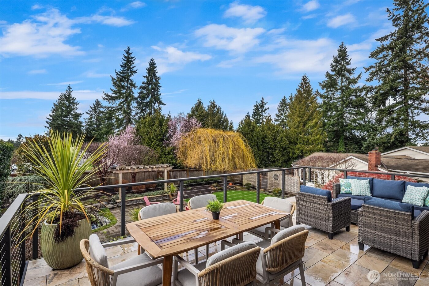 5829 112th Place NE, Kirkland, WA 98033