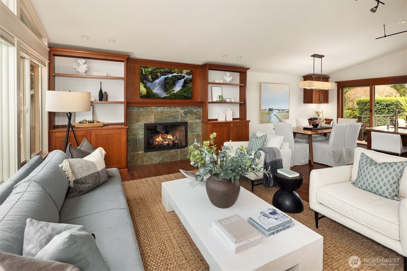 5829 112th Place NE, Kirkland, WA 98033