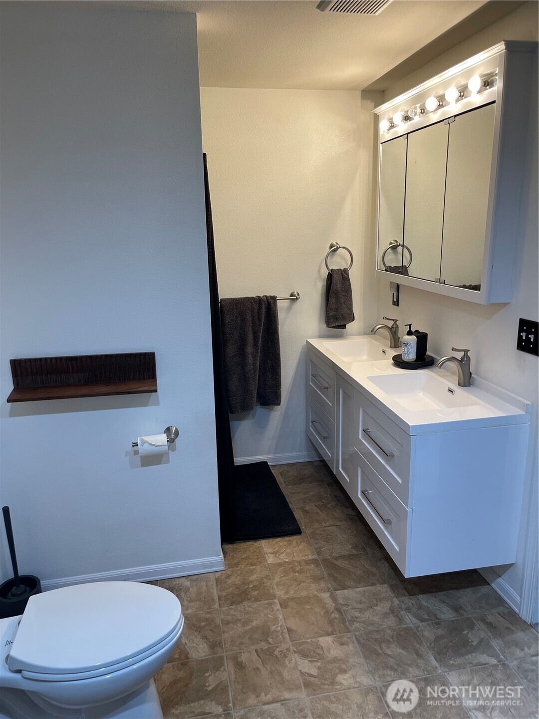 2504 SW Monterey Street , Olympia, WA 98512