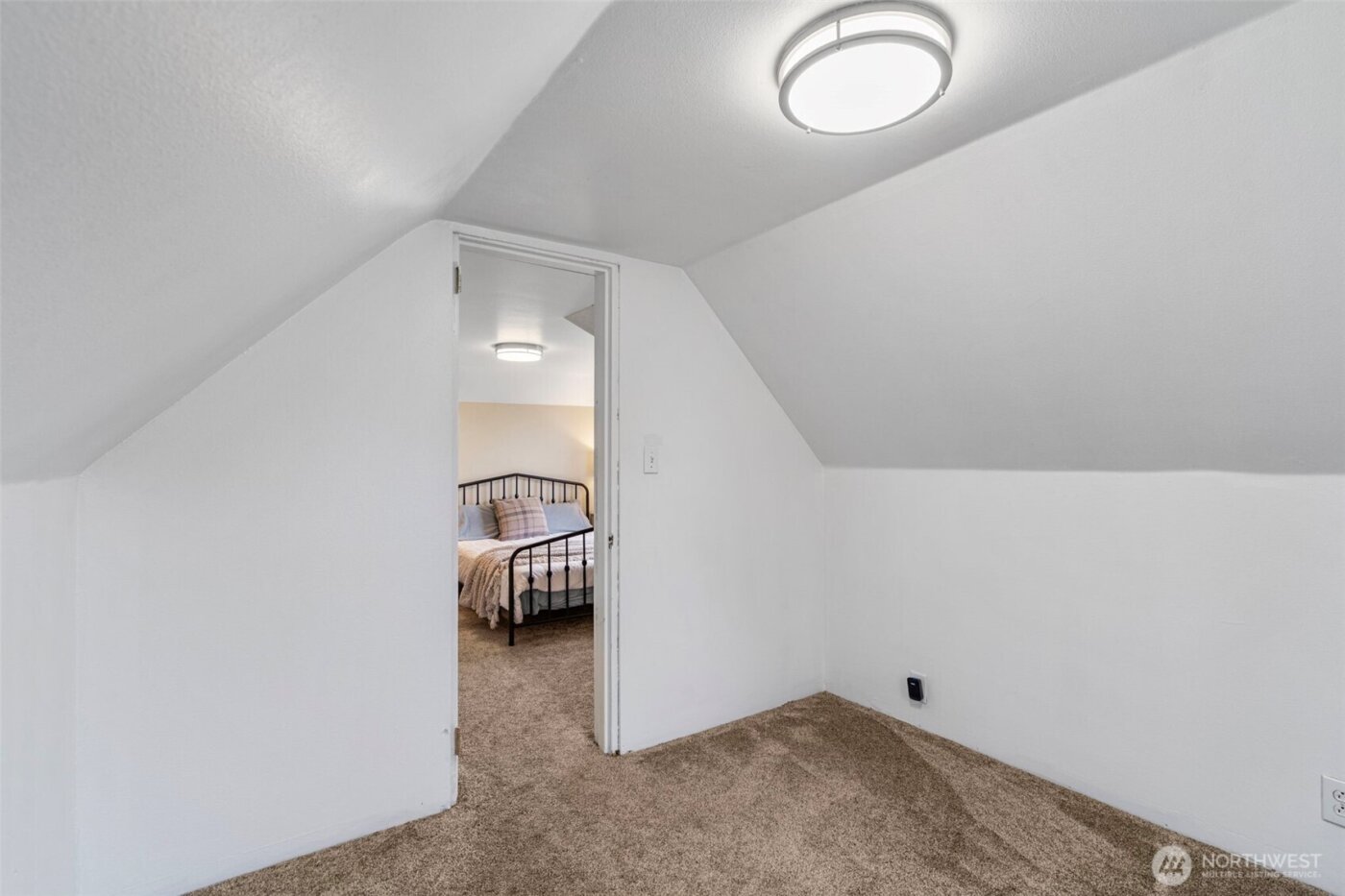 862 King Road , Winlock, WA 98596