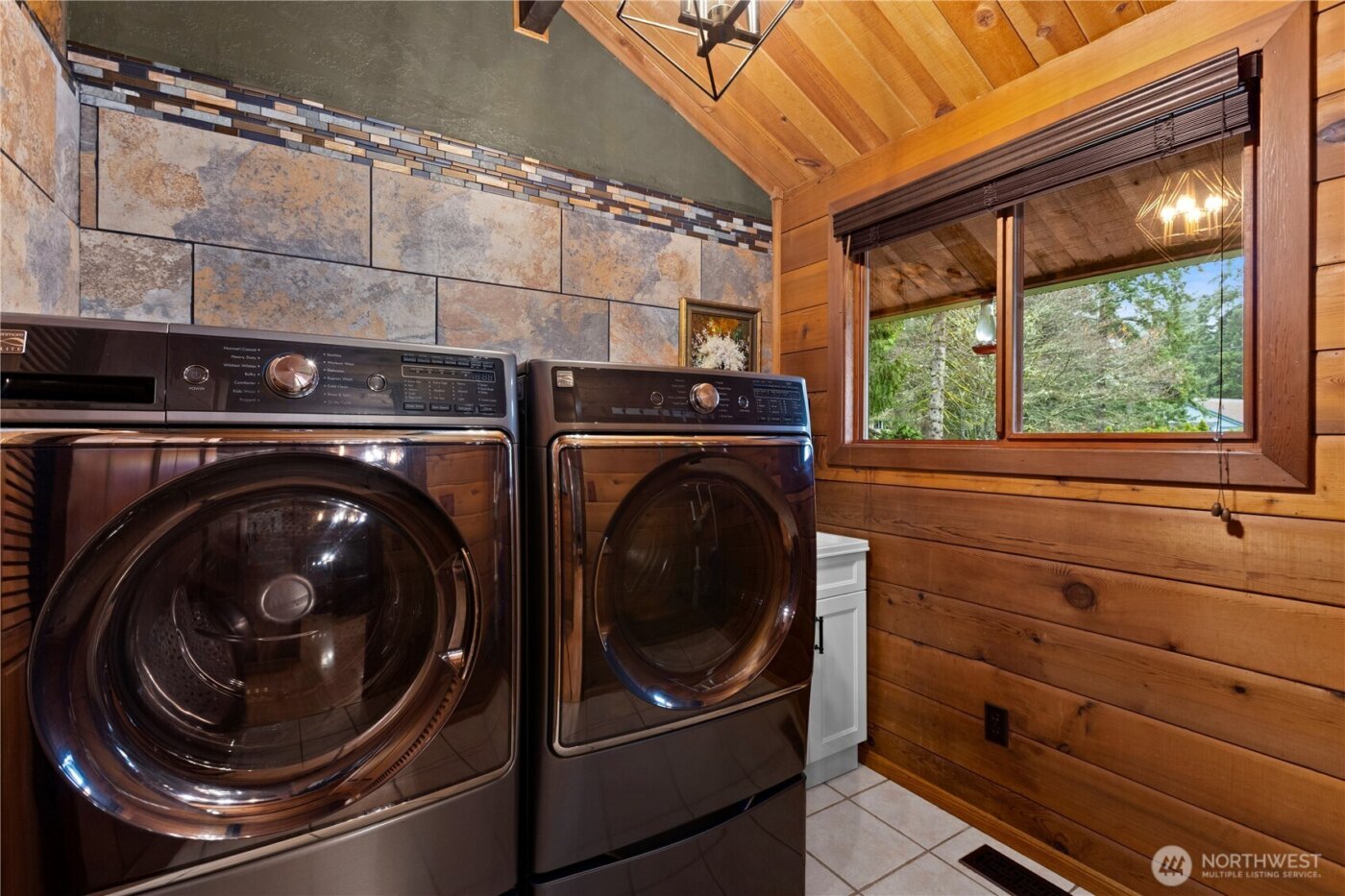 1610 Fawn Court NW, Gig Harbor, WA 98332