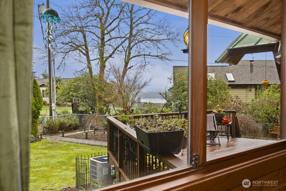 1610 Fawn Court NW, Gig Harbor, WA 98332